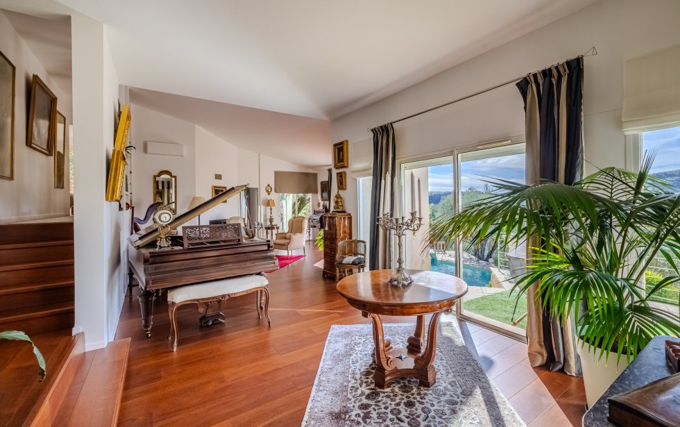 Villa in Tourrettes-sur-Loup, Provence-Alpes-Côte d'Azur, France 5 - 18063788
