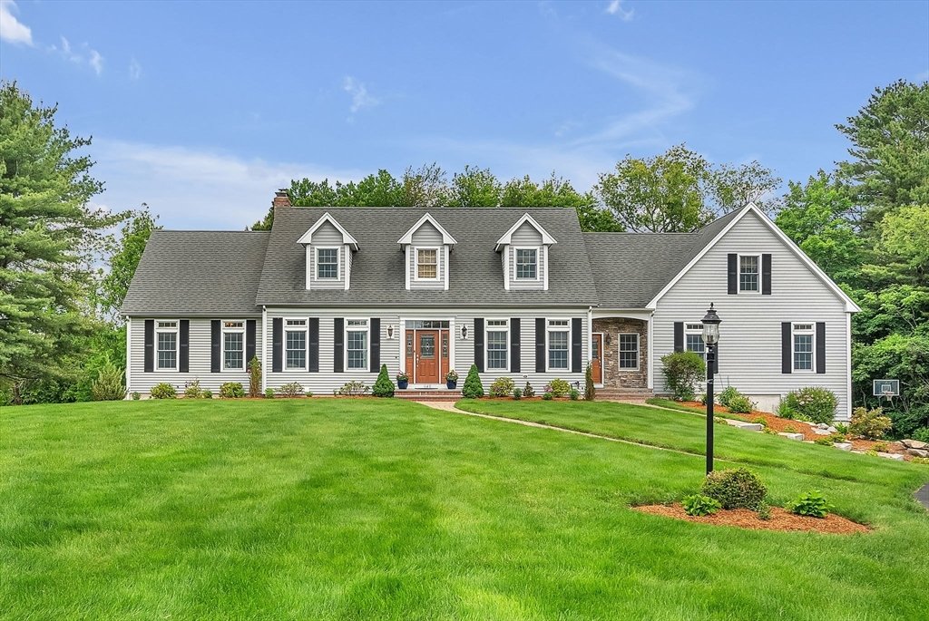 House in Framingham, Massachusetts, United States 1 - 18063365