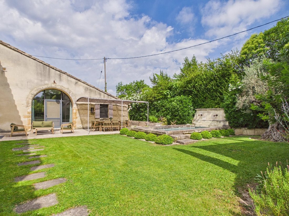 Country House in Mouriès, Provence-Alpes-Côte d'Azur, France 4 - 17725303