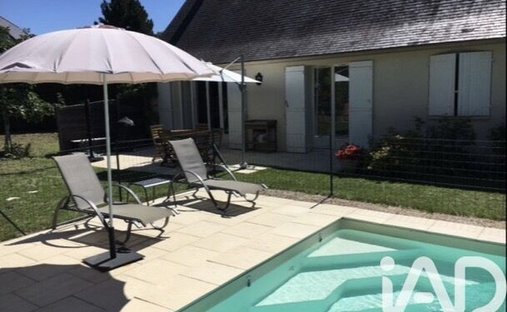 Maison à Saint-Cyr-sur-Loire, Centre-Val de Loire, France 1