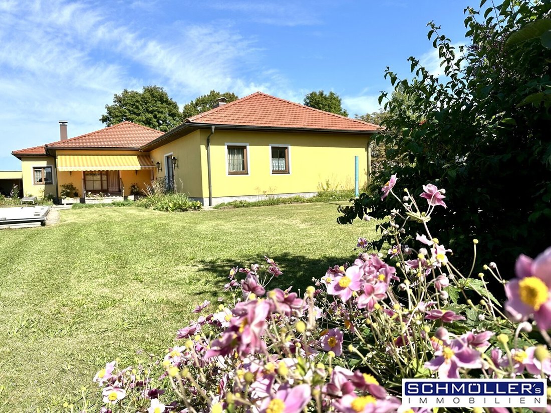 Bungalow in Wels, Upper Austria, Austria 2 - 17026817