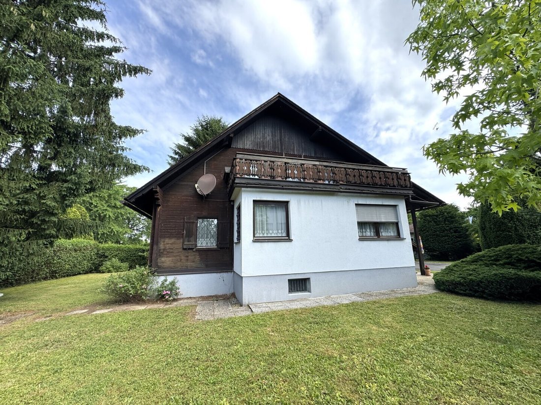 Graz, Styria, Austria 3 - 18050377