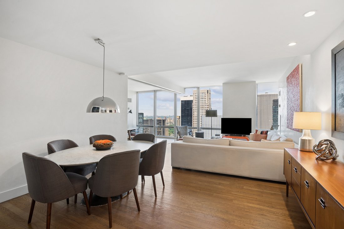 Condo in New York, New York, United States 1 - 18063873
