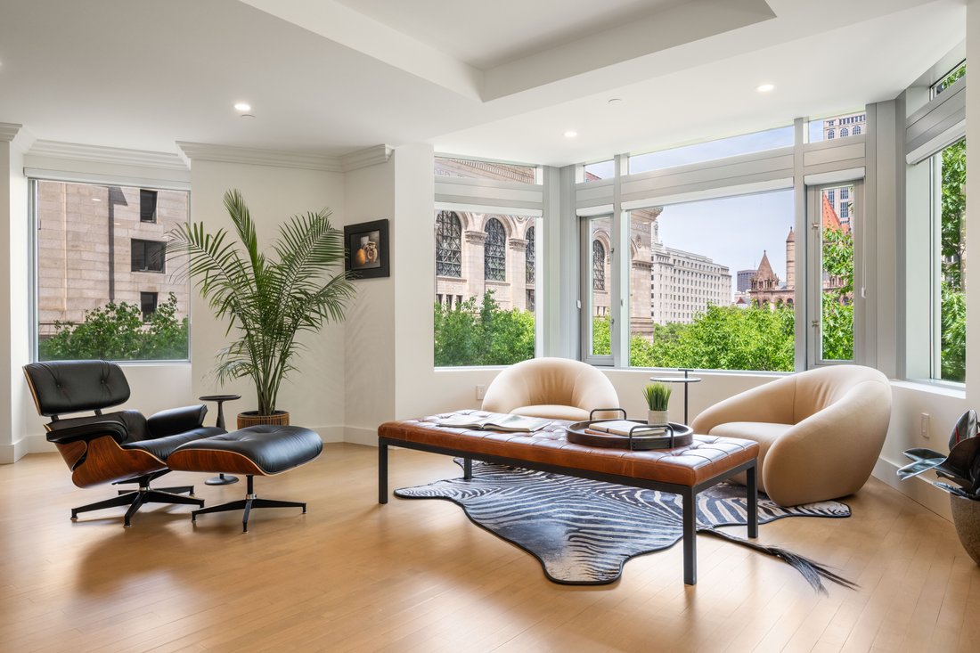 Condo in Boston, Massachusetts, United States 2 - 18062229