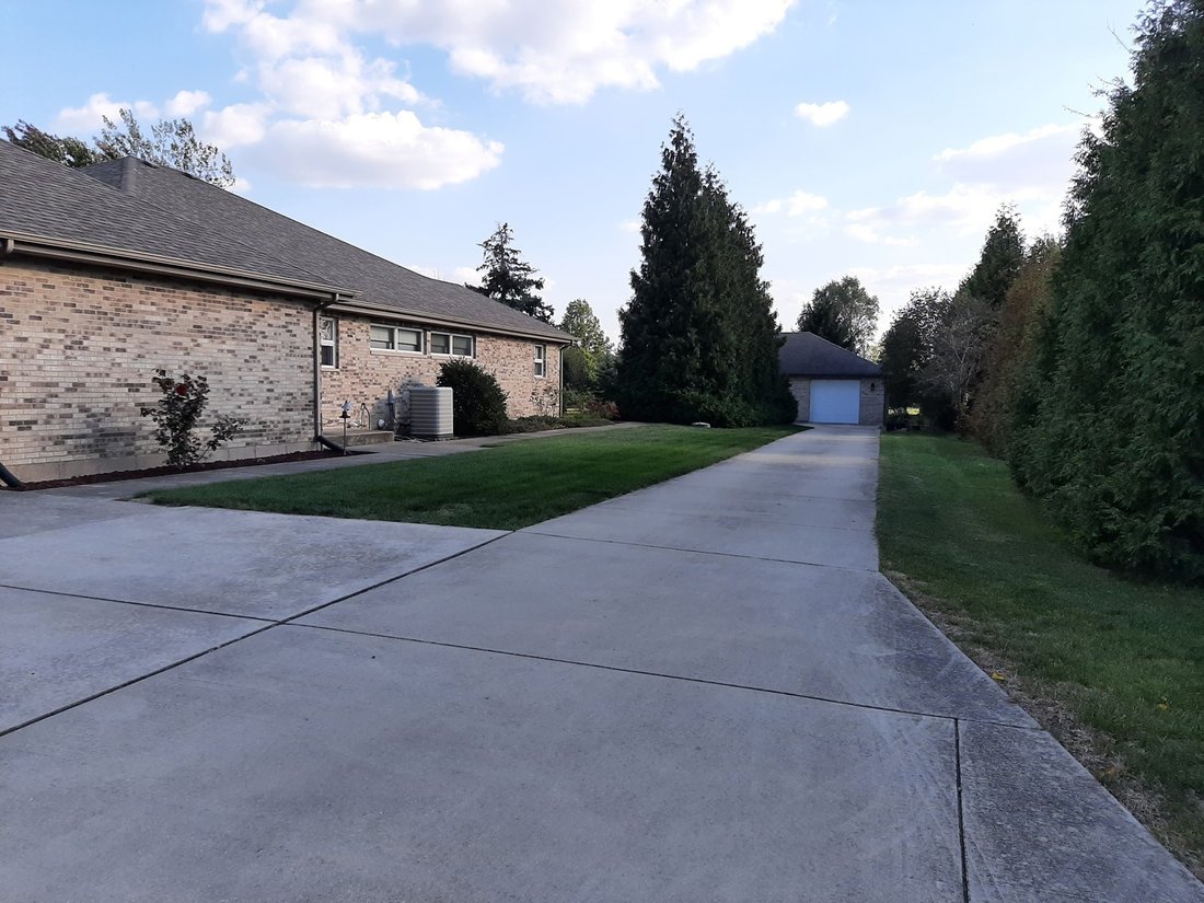 House in Frankfort, Illinois, United States 2 - 18063484