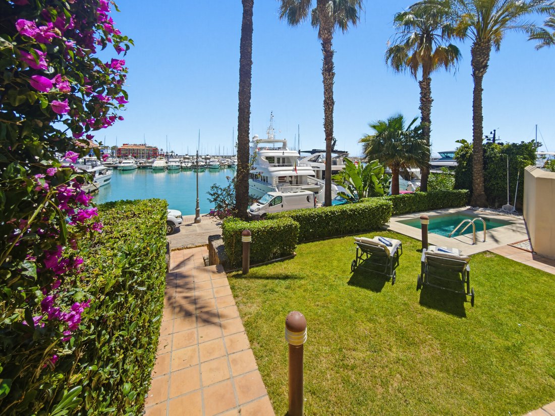 Apartment in Sotogrande, San Roque, Andalusia 2 - 16071733