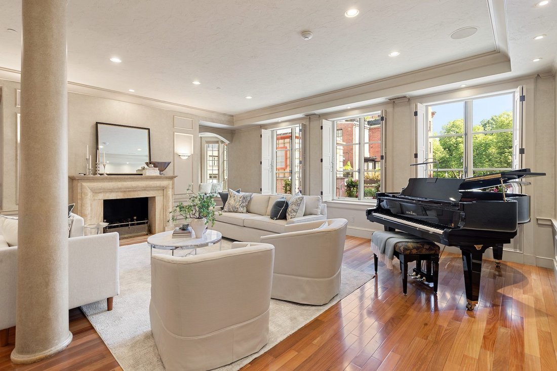 Condo in Boston, Massachusetts, United States 5 - 16976733