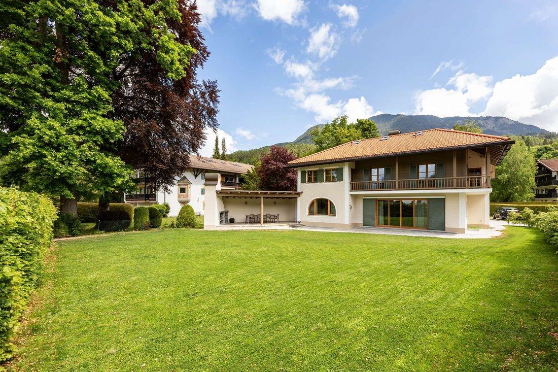Villa in Garmisch-Partenkirchen, Bavaria, Germany 1 - 17720623