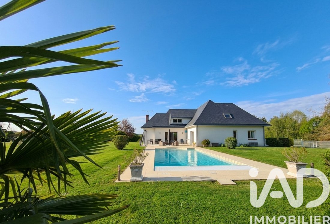 House in Saint-Martin-sur-Ocre, Centre-Val de Loire, France 2 - 17713868
