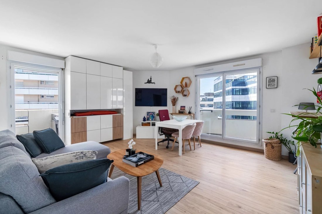 Apartment in Eiffel, Levallois-Perret, France 3 - 18064621