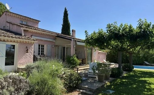 Haus in Est, Lorgues, Frankreich 1