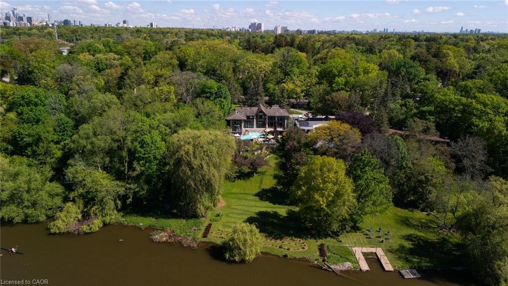 House in Mississauga, Ontario, Canada 1 - 18063387