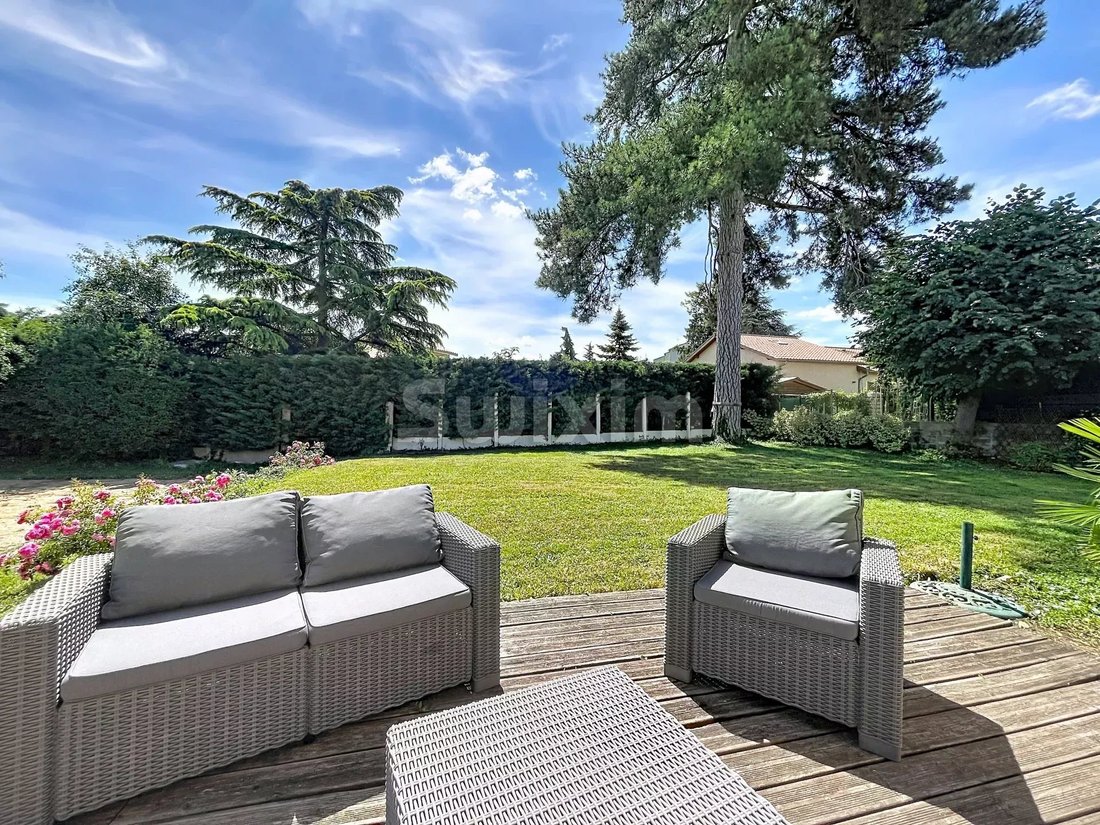 House in Villefranche-sur-Saone, Auvergne-Rhône-Alpes, France 5 - 18064779