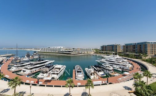 Apartment in Jumeirah Bay, Dubai, United Arab Emirates 1