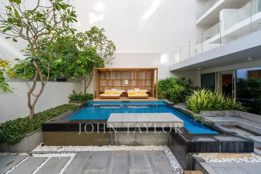 House in Palm Jumeirah, Dubai, United Arab Emirates 1 - 18061330