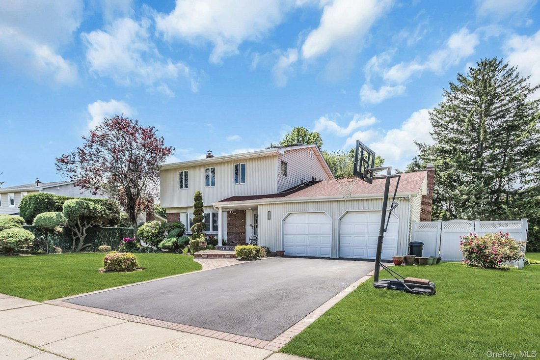 House in Jericho, New York, United States 3 - 18063846