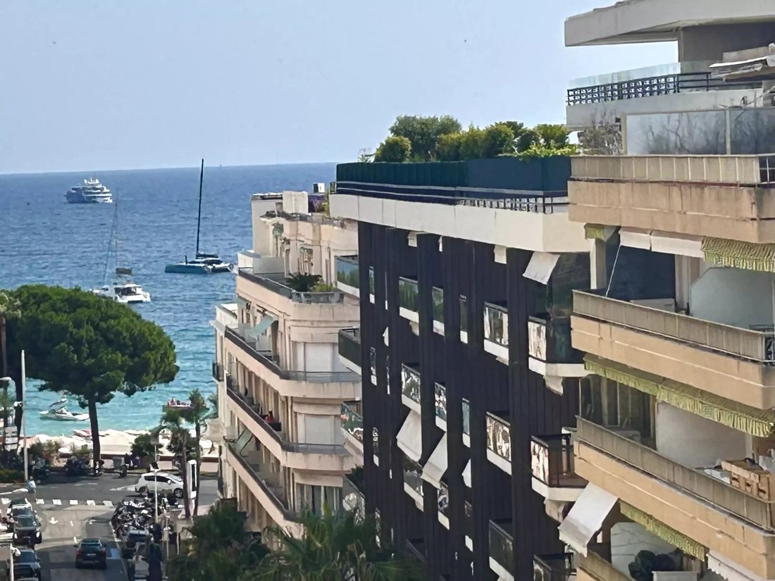 Apartment in Cannes, Provence-Alpes-Côte d'Azur, France 2 - 18064645