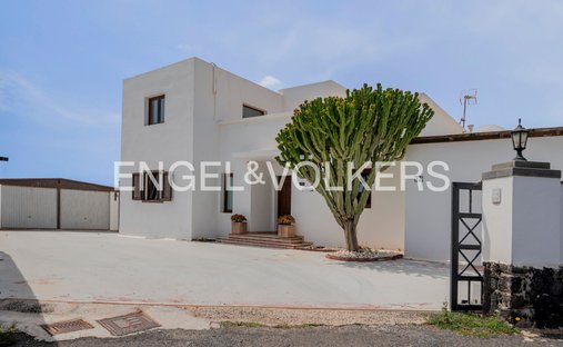 Maison à Tias, Îles Canaries, Espagne 1