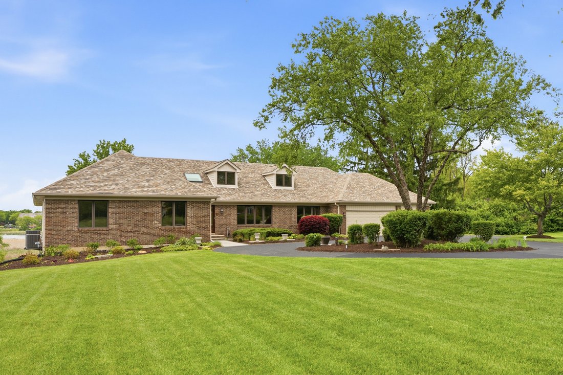 House in Barrington Hills, Illinois, United States 3 - 18063478