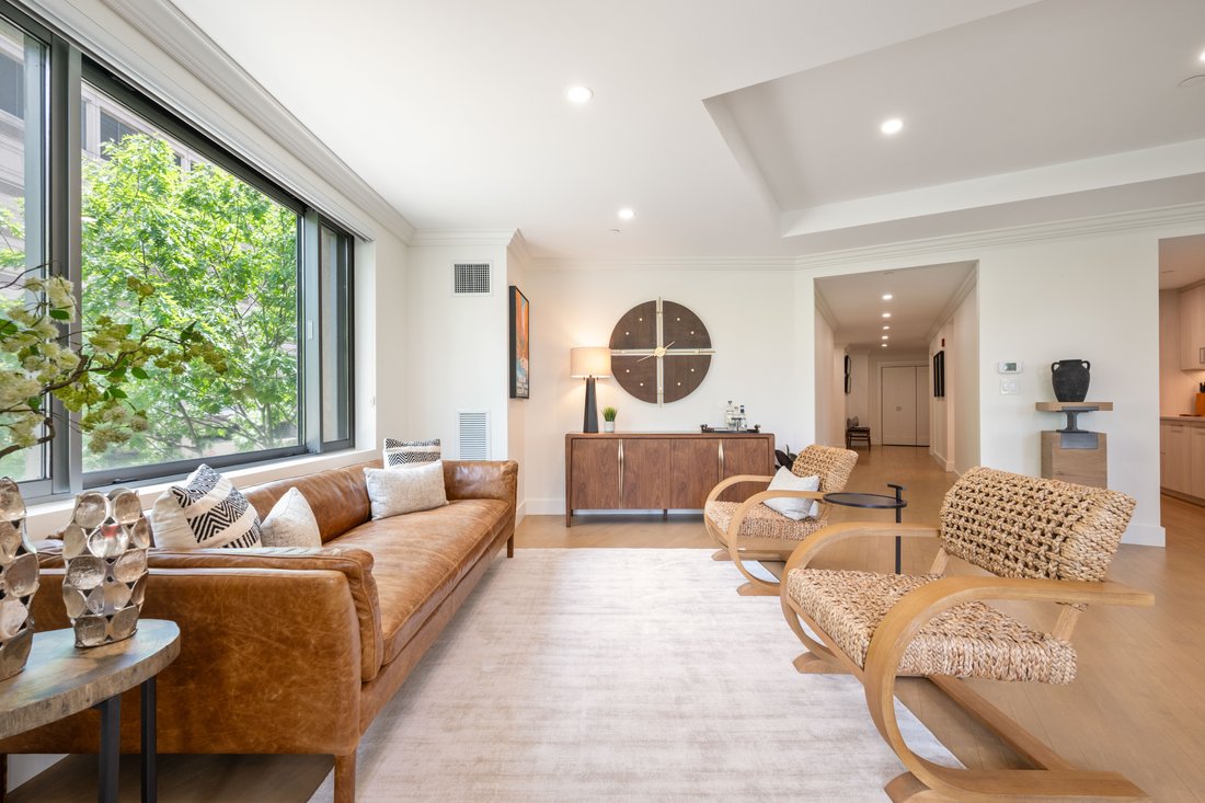 Condo in Boston, Massachusetts, United States 4 - 18062229