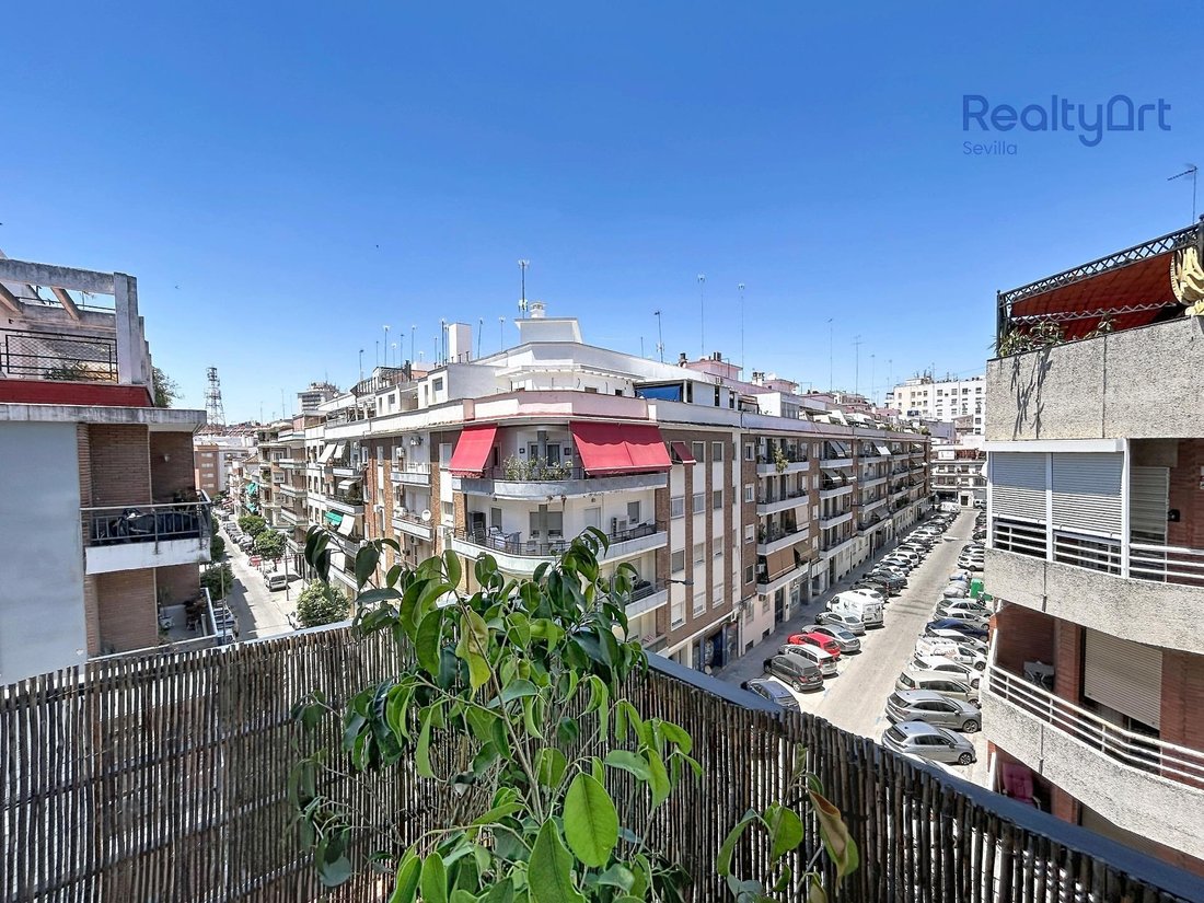 Apartamento en Los Remedios, Sevilla, España 3 - 18061352