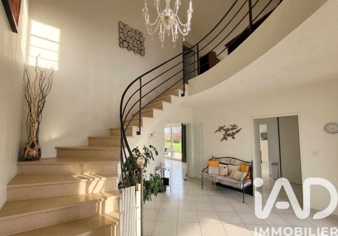 House in Saint-Martin-sur-Ocre, Centre-Val de Loire, France 3 - 17713868