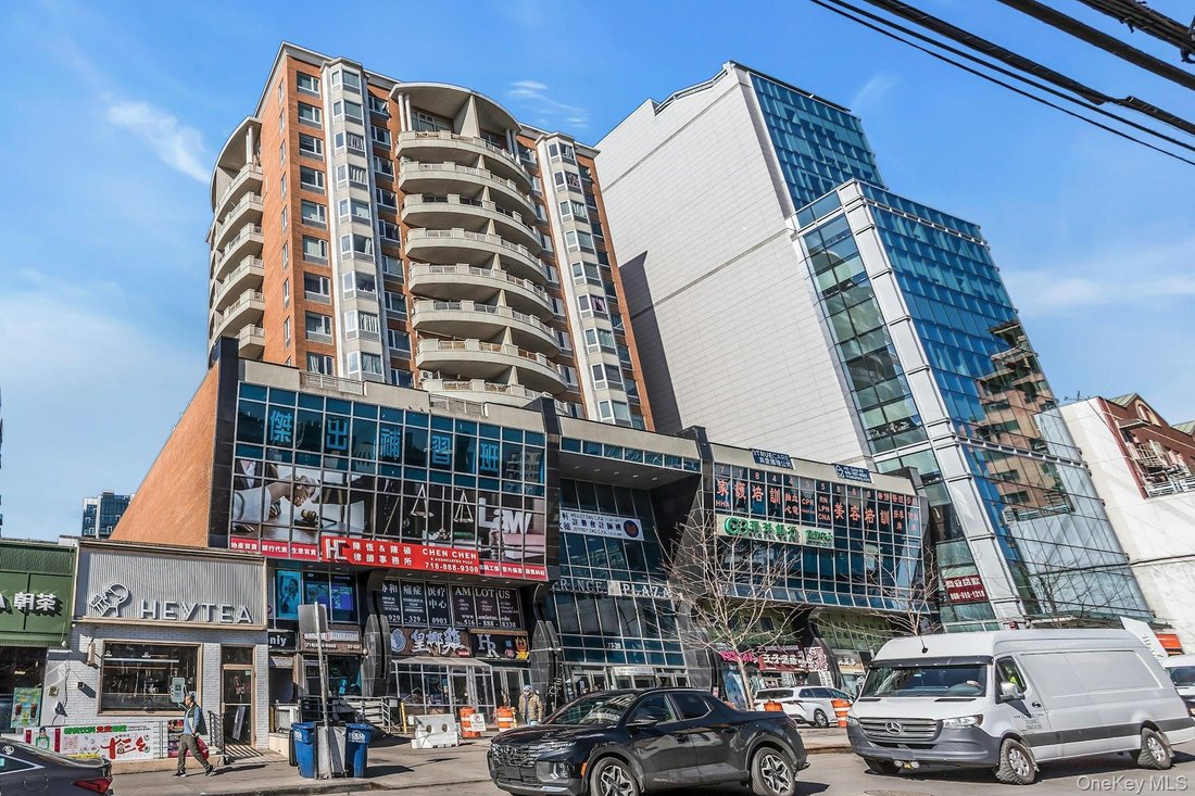 Condo in New York, New York, United States 3 - 17397667