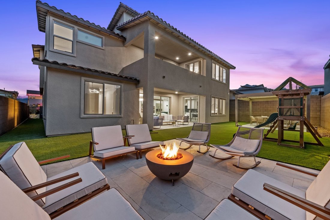 House in Las Vegas, Nevada, United States 2 - 18064323
