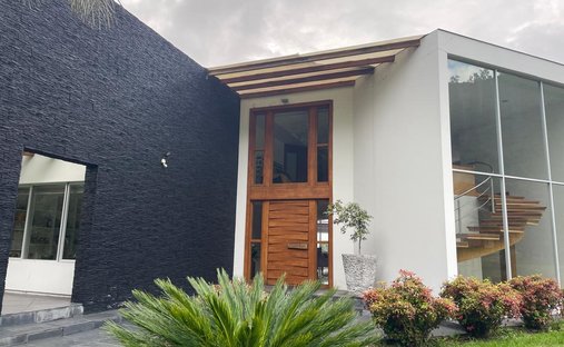 Haus in Ibarra, Imbabura, Ecuador 1