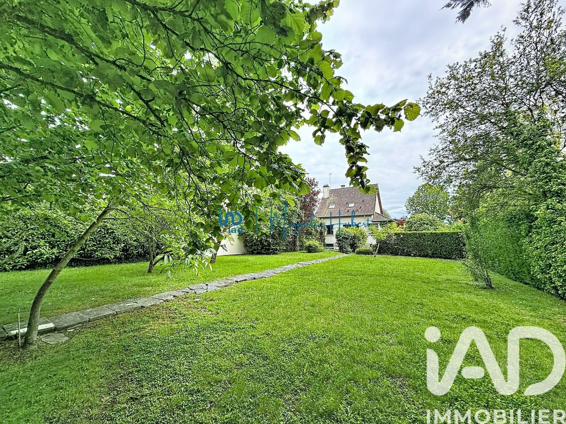 House in Vieux Village-Murs du Parc, Marolles-en-Brie, France 2 - 18065295