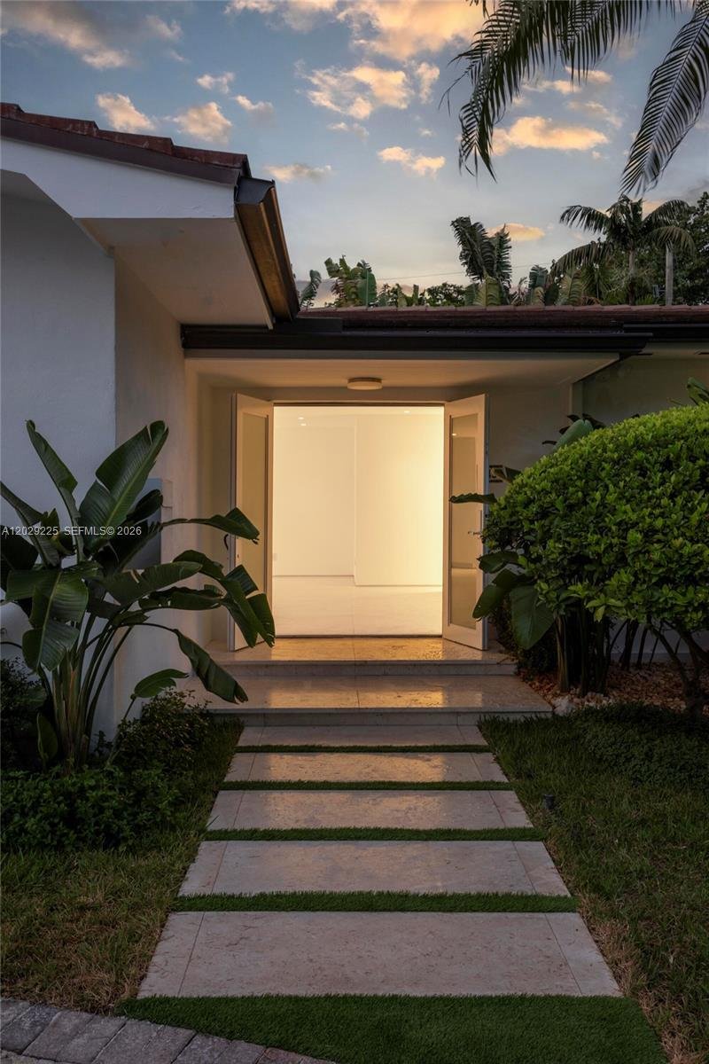 House in Miami, Florida, United States 4 - 18062873
