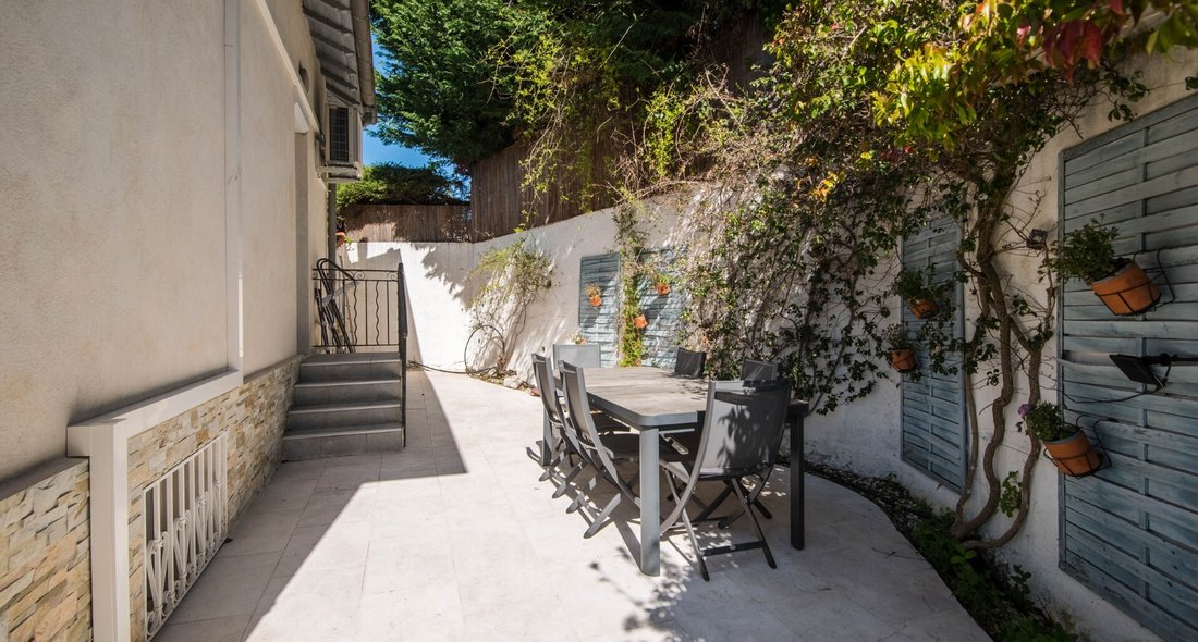 House in Nice, Provence-Alpes-Côte d'Azur, France 3 - 18064808