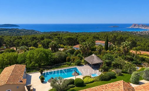 Villa en Ceyreste, Provenza-Alpes-Costa Azul, Francia 1