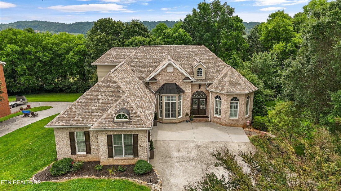 House in Lenoir City, Tennessee, United States 1 - 18017835