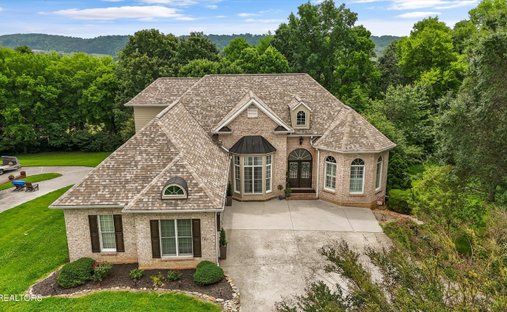 House in Lenoir City, Tennessee, United States 1