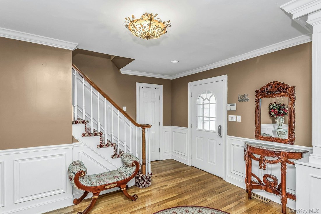 House in Jericho, New York, United States 4 - 18063846