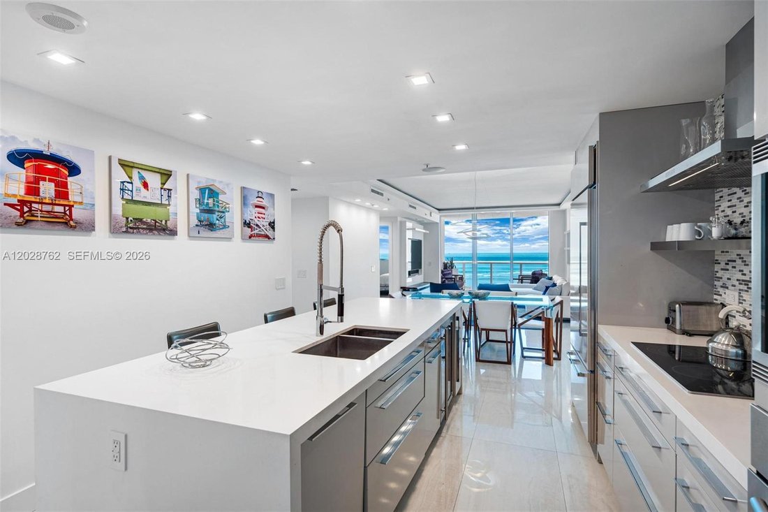 Condo in Miami Beach, Florida, United States 4 - 18062807