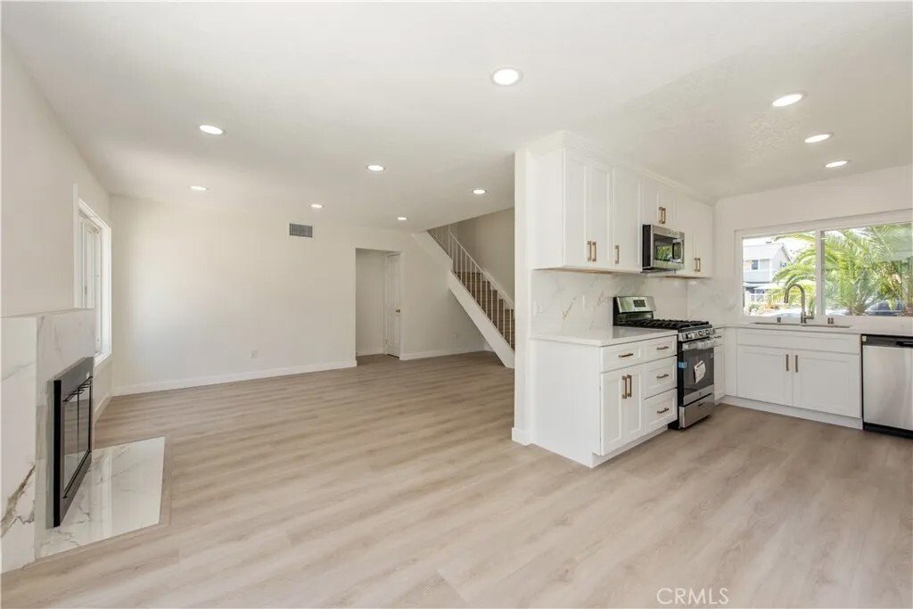 House in Lake Forest, California, United States 4 - 18063336