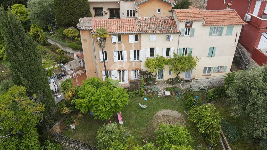 House in Grasse, Provence-Alpes-Côte d'Azur, France 1 - 17972671