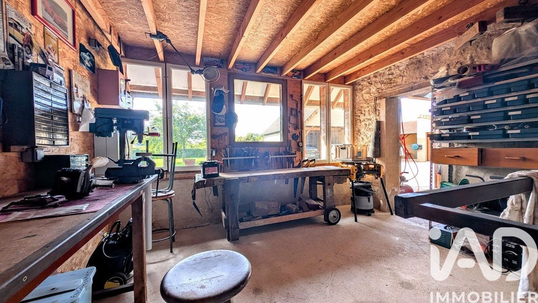 House in Savigne-l'Eveque, Pays de la Loire, France 5 - 18065356