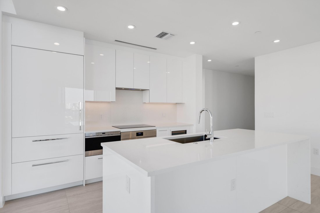 Condo in Fort Lauderdale, Florida, United States 5 - 18063624