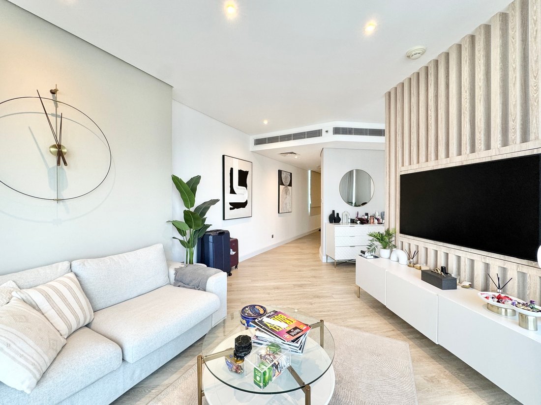 Apartment in Zabeel, Dubai, United Arab Emirates 1 - 18062606