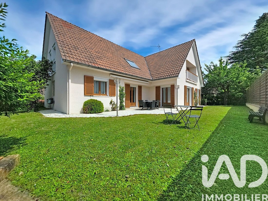 Haus in La Queue-en-Brie, Île-de-France, Frankreich 1 - 18065379