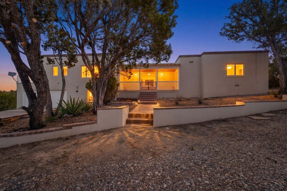 House in Santa Fe, New Mexico, United States 2 - 18064702