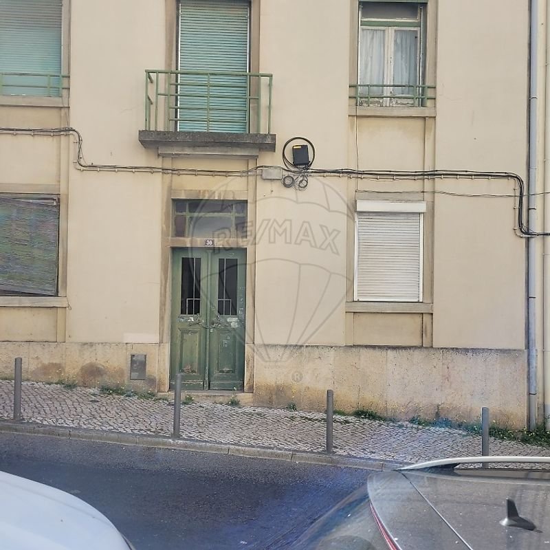 Autres à Sao Domingos de Benfica, Lisbonne, Portugal 2 - 18064384