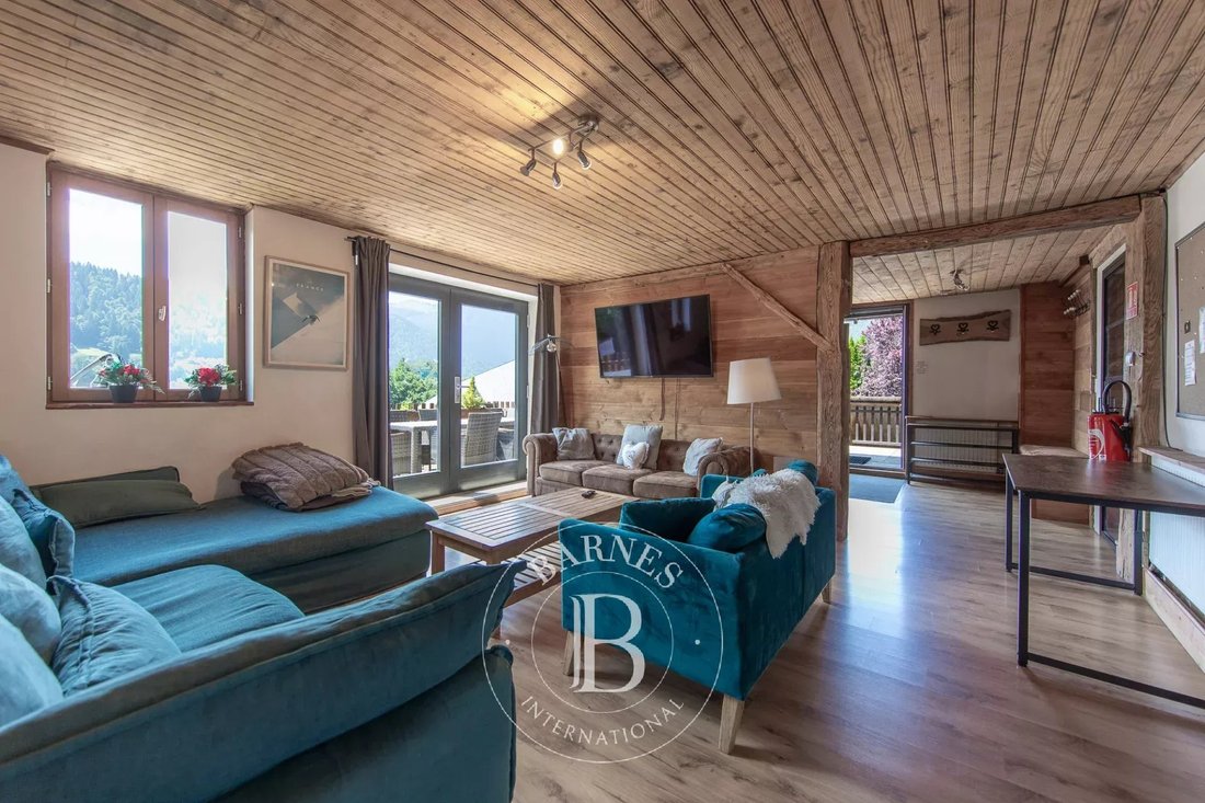 Chalet in Montriond, Auvergne-Rhône-Alpes, France 2 - 18063660
