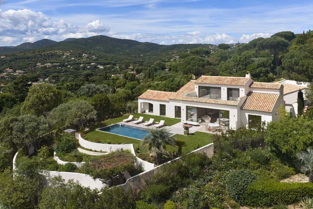 Villa in Nartelle-Noyer-Bellevue-bd des Sardinaux, Sainte-Maxime, France 1 - 18064511