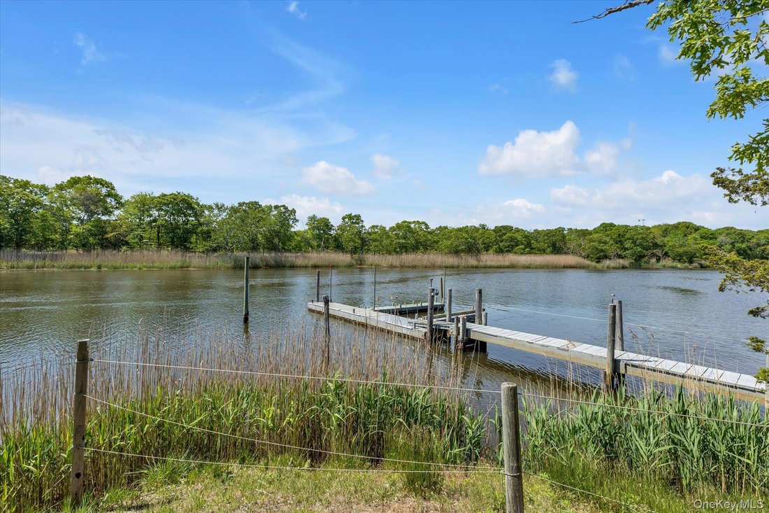 Land in Jamesport, New York, United States 1 - 18063919