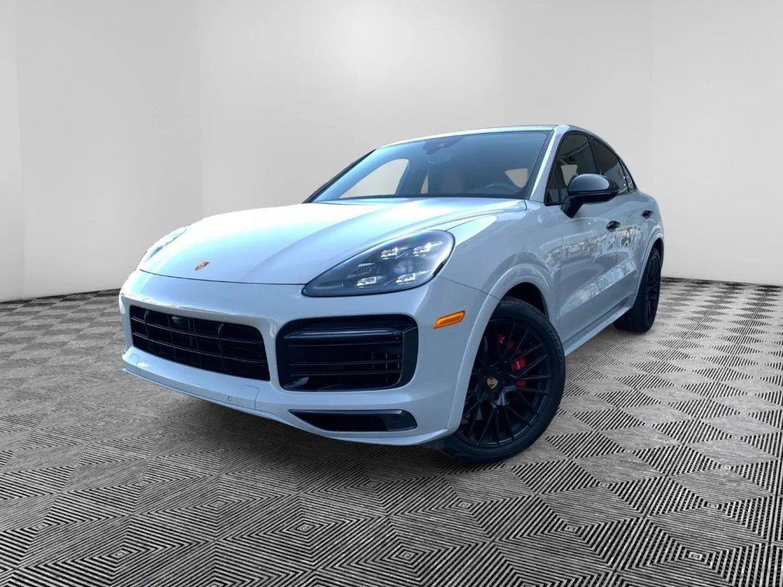 Suv in San Gabriel, CA, United States 2 - 18061902