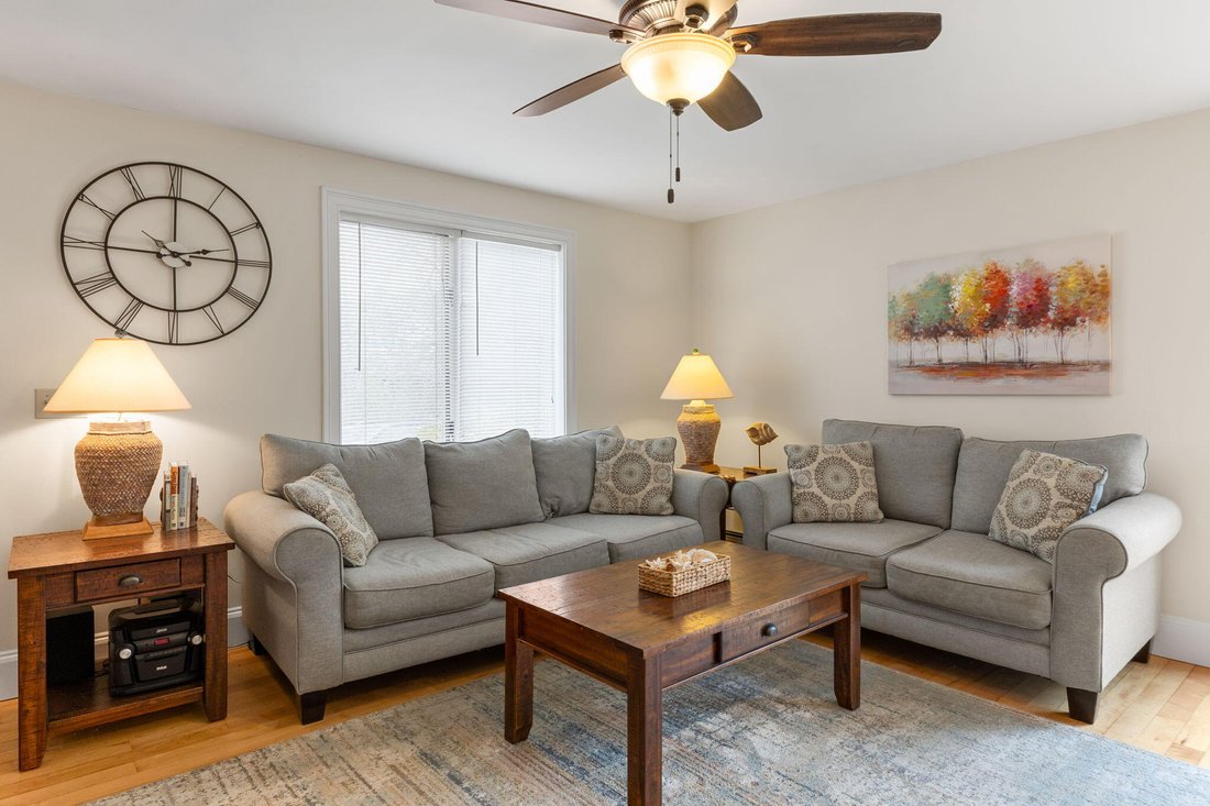 Condo in Provincetown, Massachusetts, United States 5 - 18062145